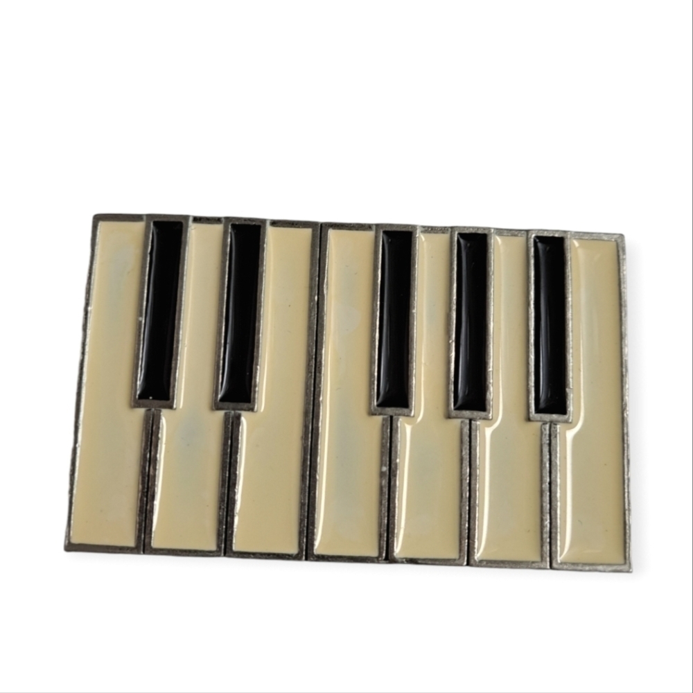 Mobtown Piano Keyboards Belt Buckle‎